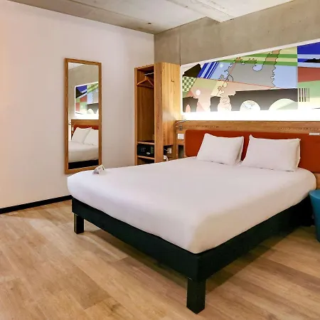 Ibis Styles Ajaccio Napoleon 3*