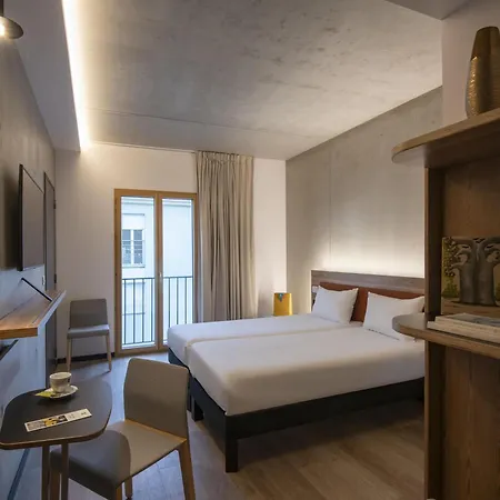 Ibis Styles Napoleon 3* أجاكسيو