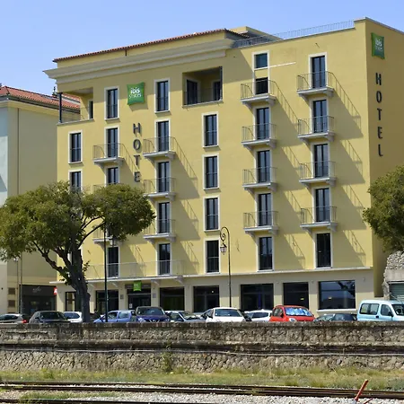 Ibis Styles Napoleon 호텔 아작시오