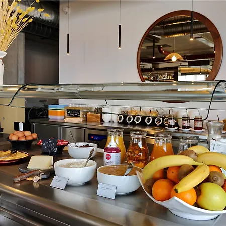 Ibis Styles Napoleon 3* 아작시오