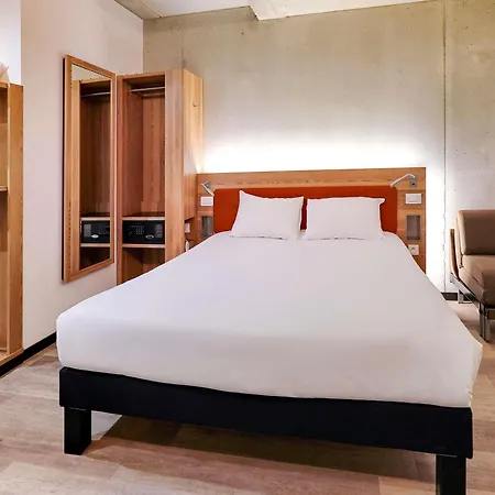 Hotel Ibis Styles Napoleon Ajaccio (Corsica)