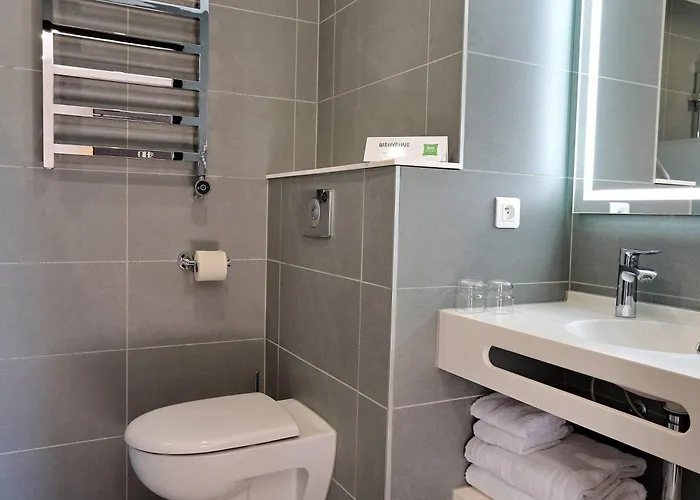 Ibis Styles Napoleon Hotel