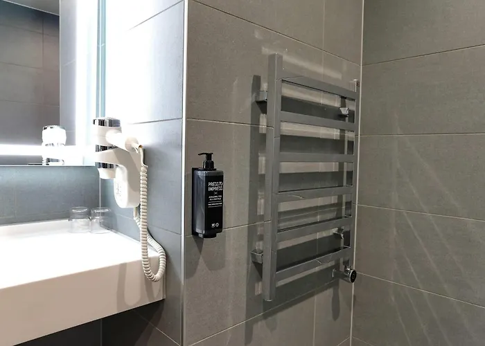 Ibis Styles Napoleon Hotel 3*