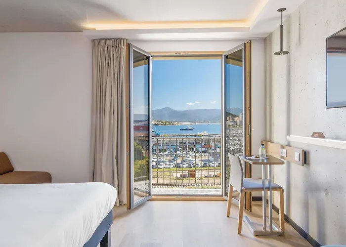 Hotel Ibis Styles Napoleon Ajaccio (Corsica)