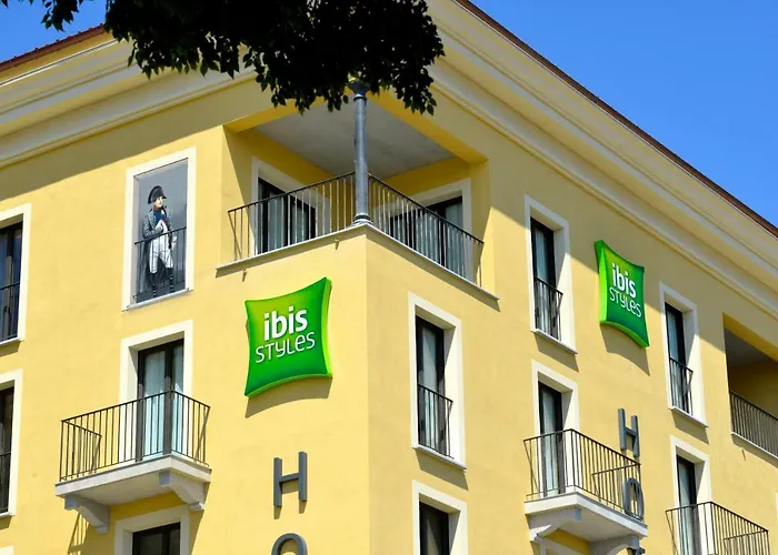 Hotel Ibis Styles Napoleon 3*